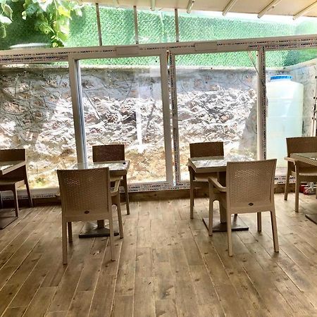 White Island Boutique Otel Adalar Ngoại thất bức ảnh